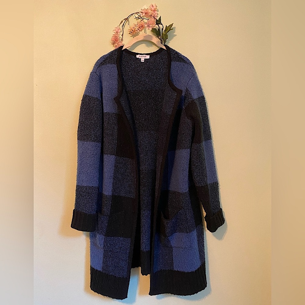 Blue Plaid Cardigan | Winter sweater | Fall sweater | Cardigan